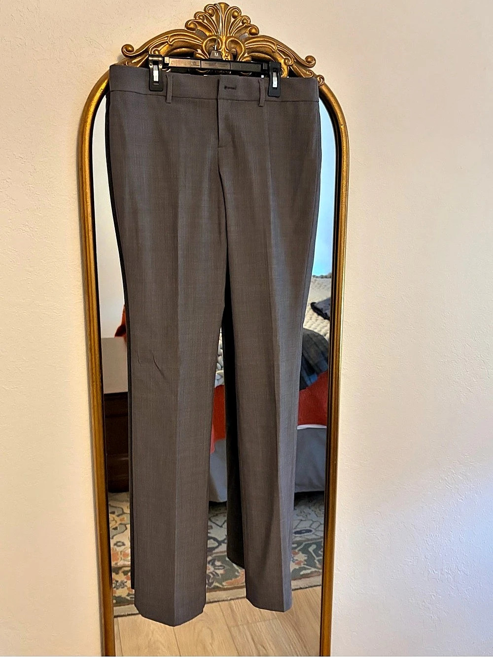 Banana Republic Logan
